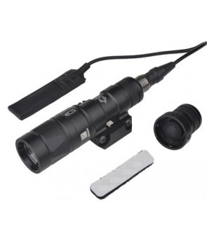 Night Evolution M300W KM1-A Mini Scout Weaponlight Noir